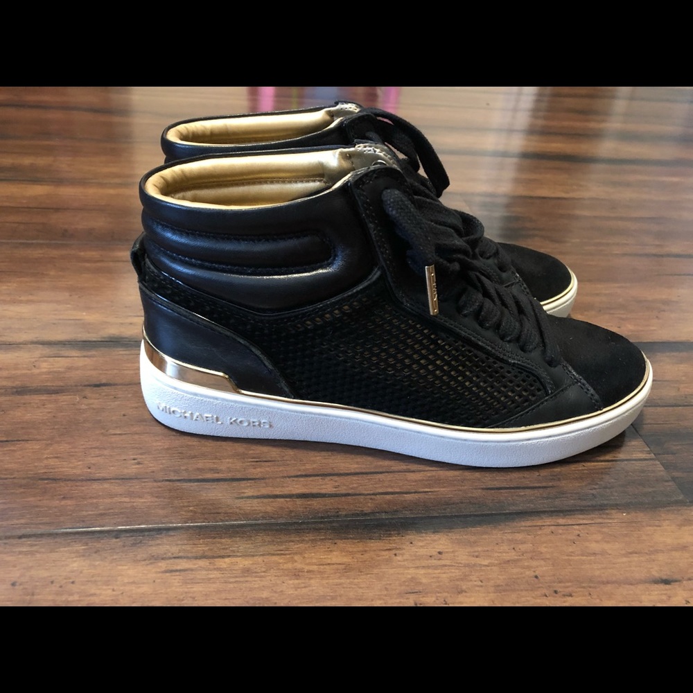 Michael kors sneakers, never worn